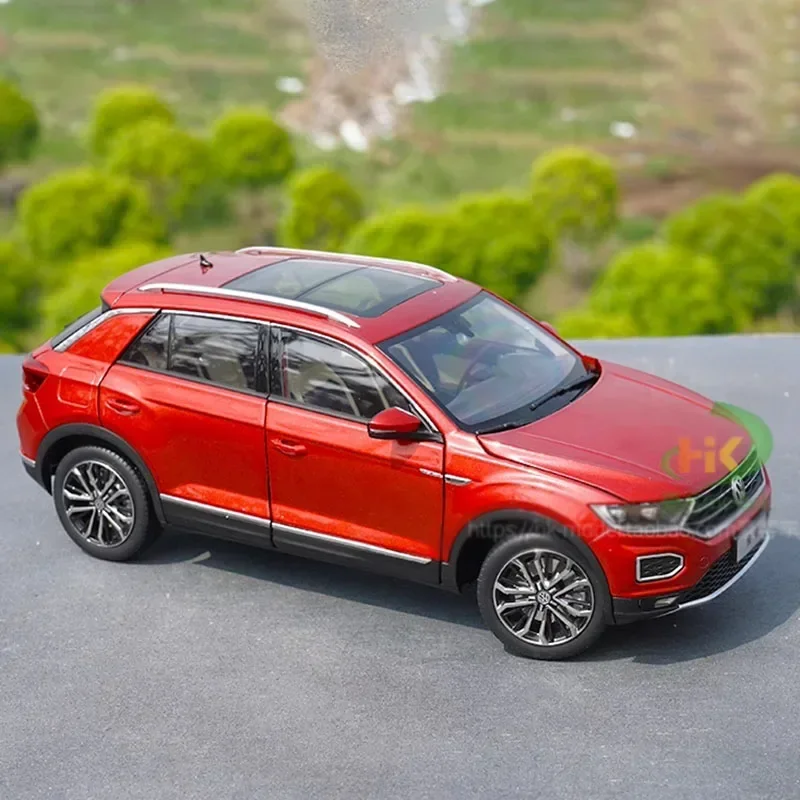 1:18 Scale Red Volkswagen T-ROC 280STI Model 5 1:18 Scale Red Volkswagen T-ROC 280STI Model - Image 5