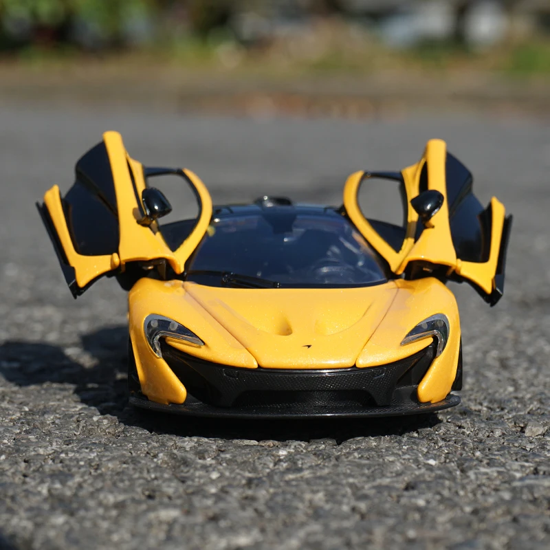 1/24 McLaren P1 Orange Diecast Model Car 4 1/24 McLaren P1 Orange Diecast Model Car - Image 4