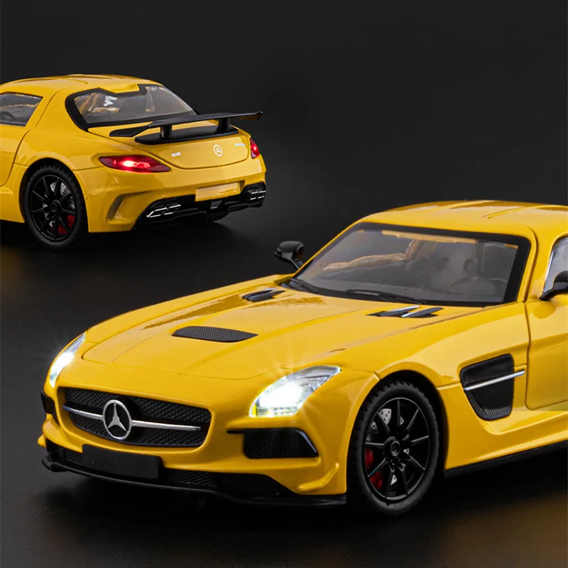 1:24 Scale Diecast SLS Sports Car Model 3 1:24 Scale Diecast SLS Sports Car Model - Image 3
