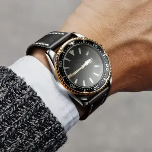 Elegant Leather Watch Strap with Stainless Buckle 11 Sa492a4f8a4e84dfaa9a541f36ea10083U 35