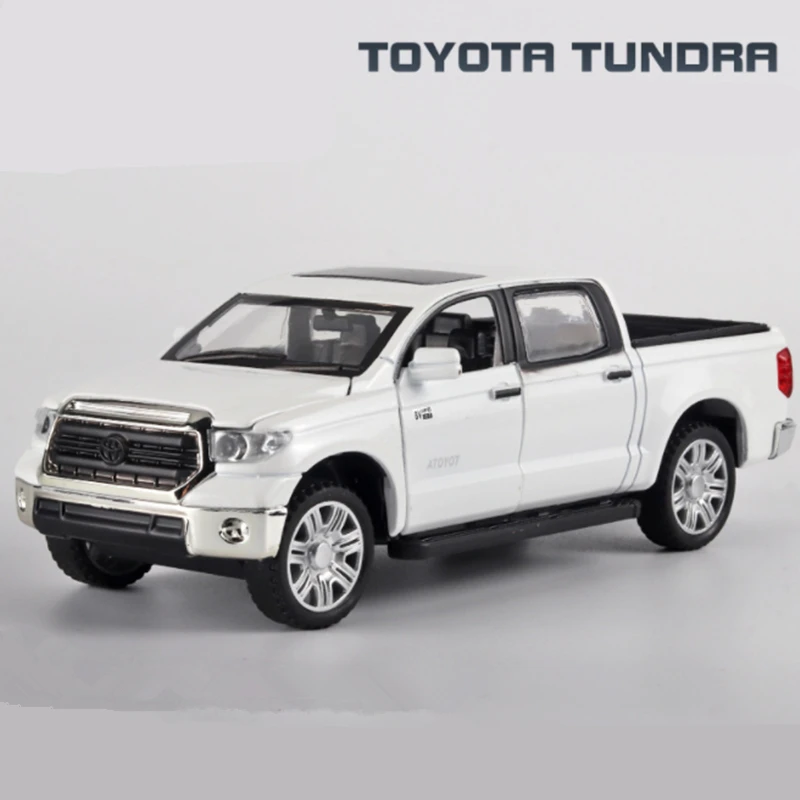 1:32 Scale Black Toyota Tundra Diecast Model 5 1:32 Scale Black Toyota Tundra Diecast Model - Image 5