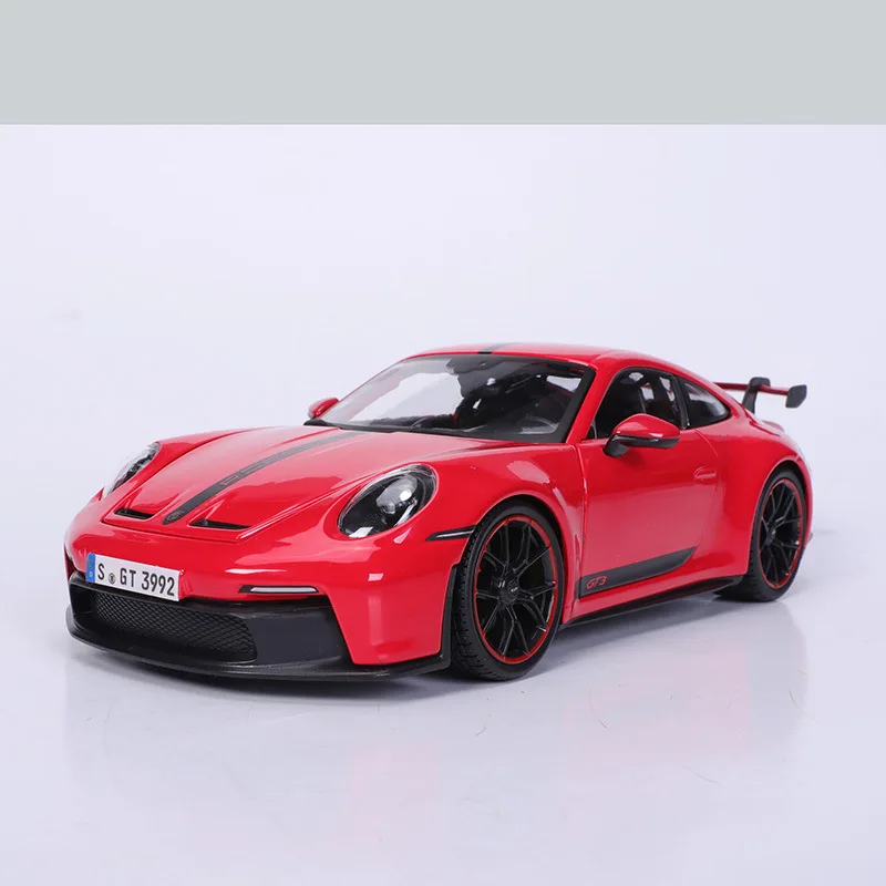 1/18 Maisto Porsche 911 GT3 Model Car 4 1/18 Maisto Porsche 911 GT3 Model Car - Image 4