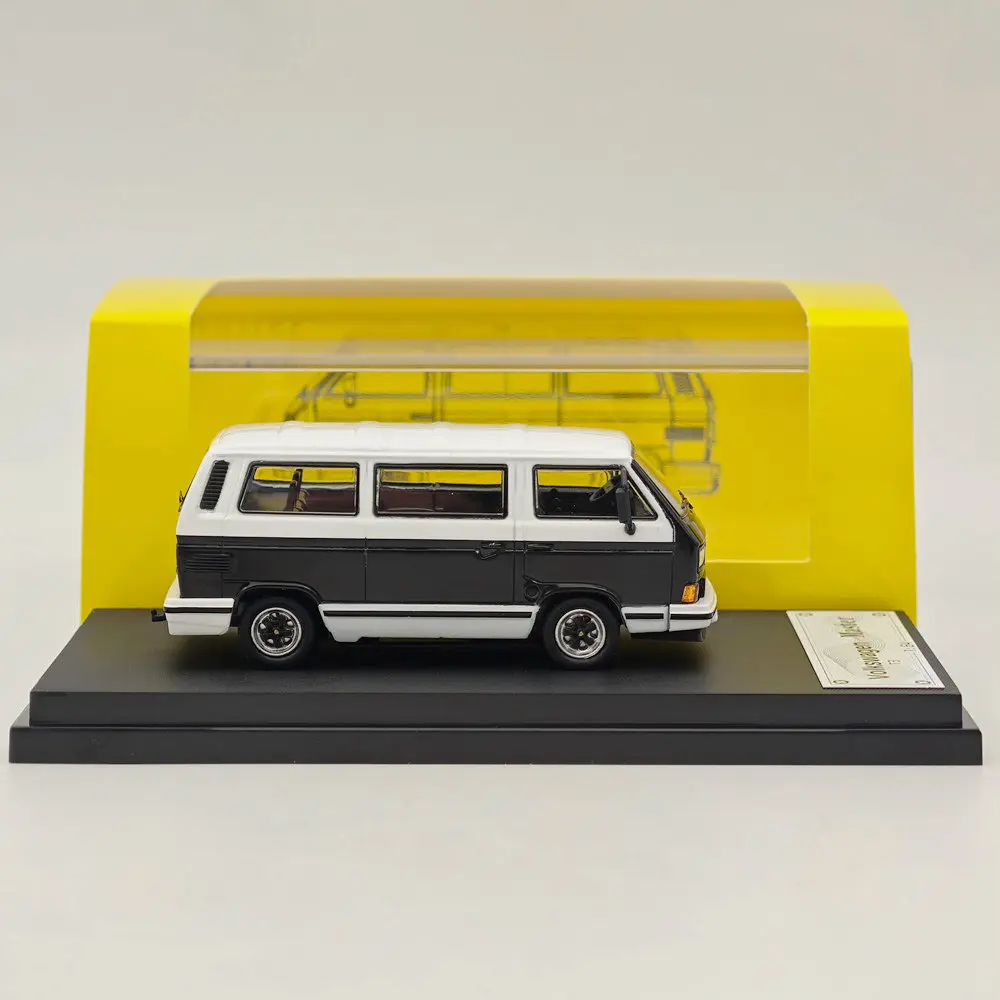 1:64 Scale T3 Martini Van Diecast Model 4 1:64 Scale T3 Martini Van Diecast Model - Image 4