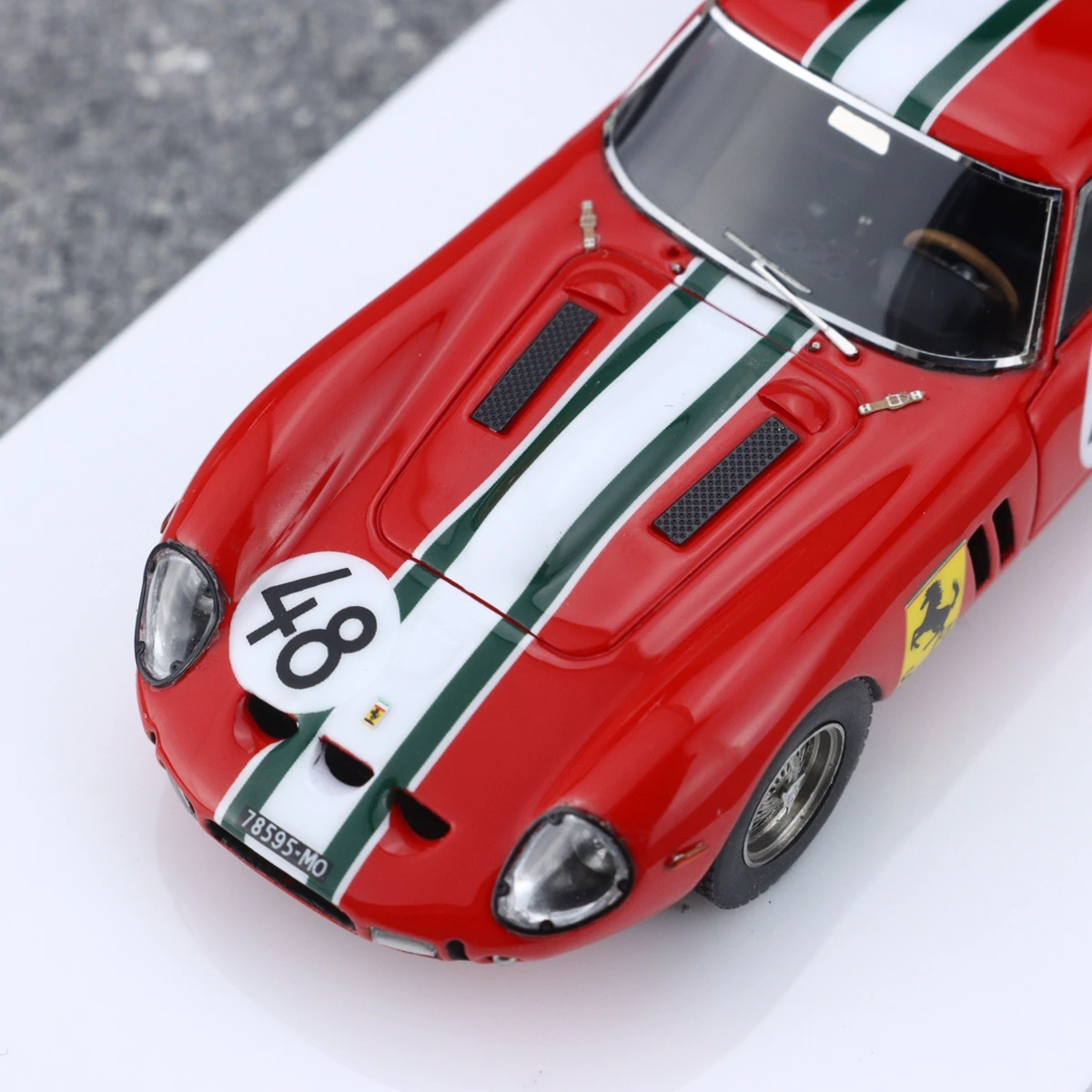 Yuemar 250GTO 1:64 Scale Miniature Cars Set 13 Yuemar 250GTO 1:64 Scale Miniature Cars Set - Image 13