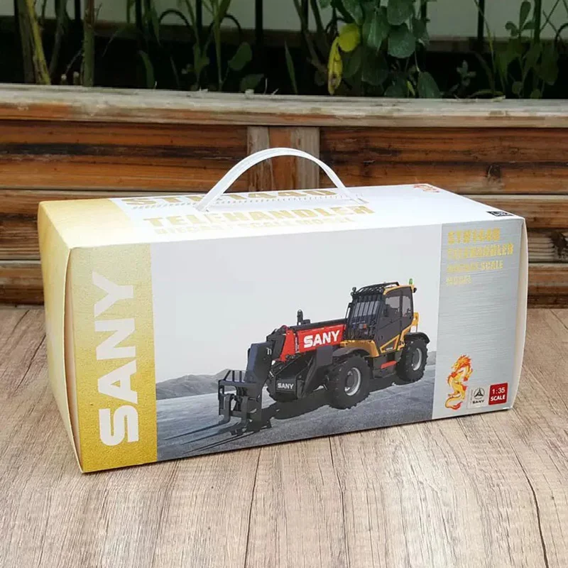 1:35 Scale SANY STH1440 Forklift Loader Model 5 1:35 Scale SANY STH1440 Forklift Loader Model - Image 5