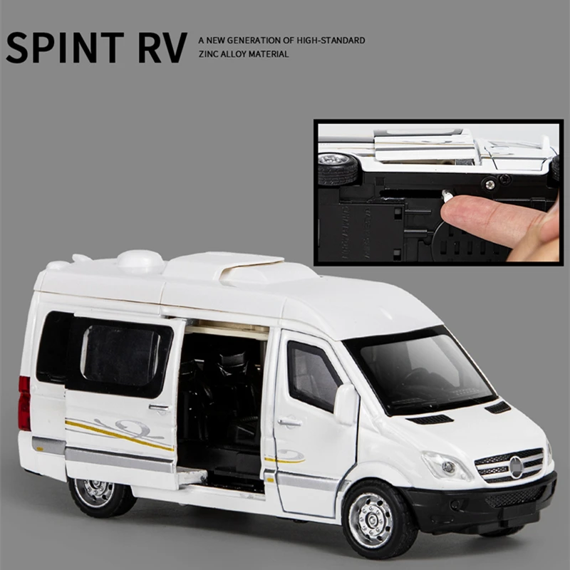 1:32 Scale Zinc Alloy Motorhome Bus Model 4 1:32 Scale Zinc Alloy Motorhome Bus Model - Image 4