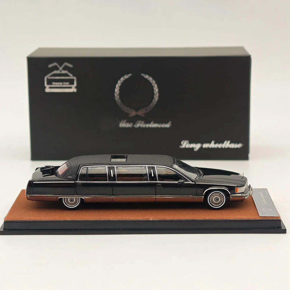 1/64 Scale Silver Fleetwood Diecast Model Car 3 1/64 Scale Silver Fleetwood Diecast Model Car - Image 3