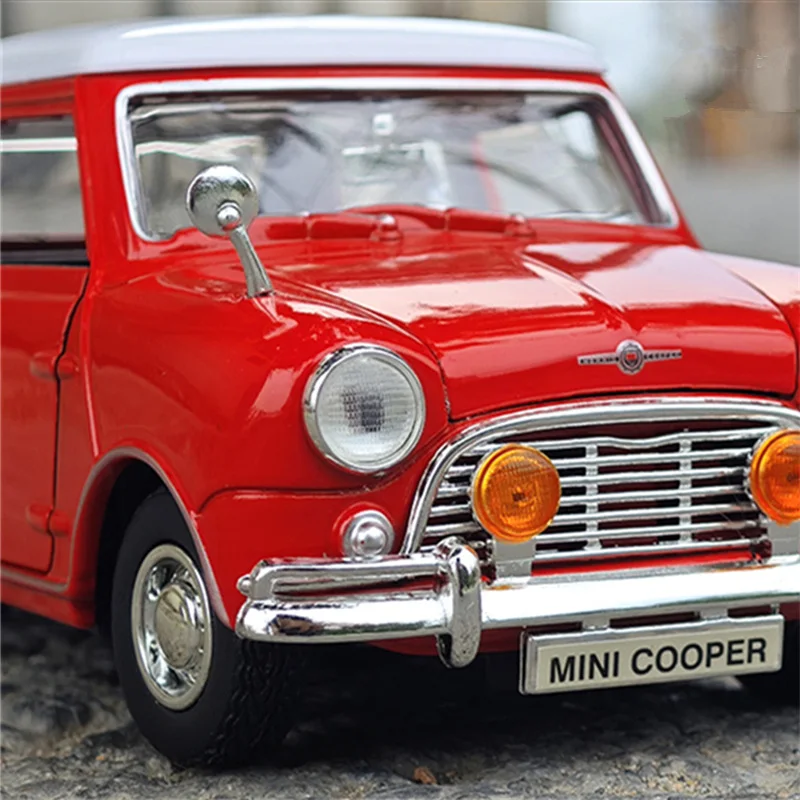 1:18 Morris Mini Cooper Police Car Model 2 1:18 Morris Mini Cooper Police Car Model - Image 2
