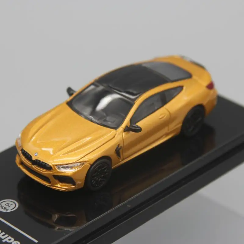 PARA 1:64 M8 Coupe Diecast Model Car 3 PARA 1:64 M8 Coupe Diecast Model Car - Image 3