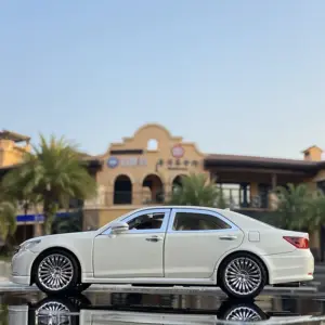 Diecast 1:24 White Toyota Crown Model Car 10 Saf9d105afa8d44b18f3011d52ef3e518S