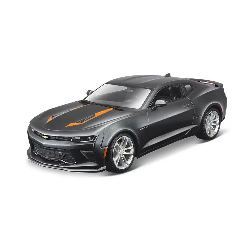 1/18 Scale Chevrolet Corvette Stingray Model 9 1/18 Scale Chevrolet Corvette Stingray Model - Image 9