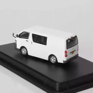 1/76 Scale Toyota Van Diecast Model 11 Sb547d97d0566460f8d9c05be3f173c62U