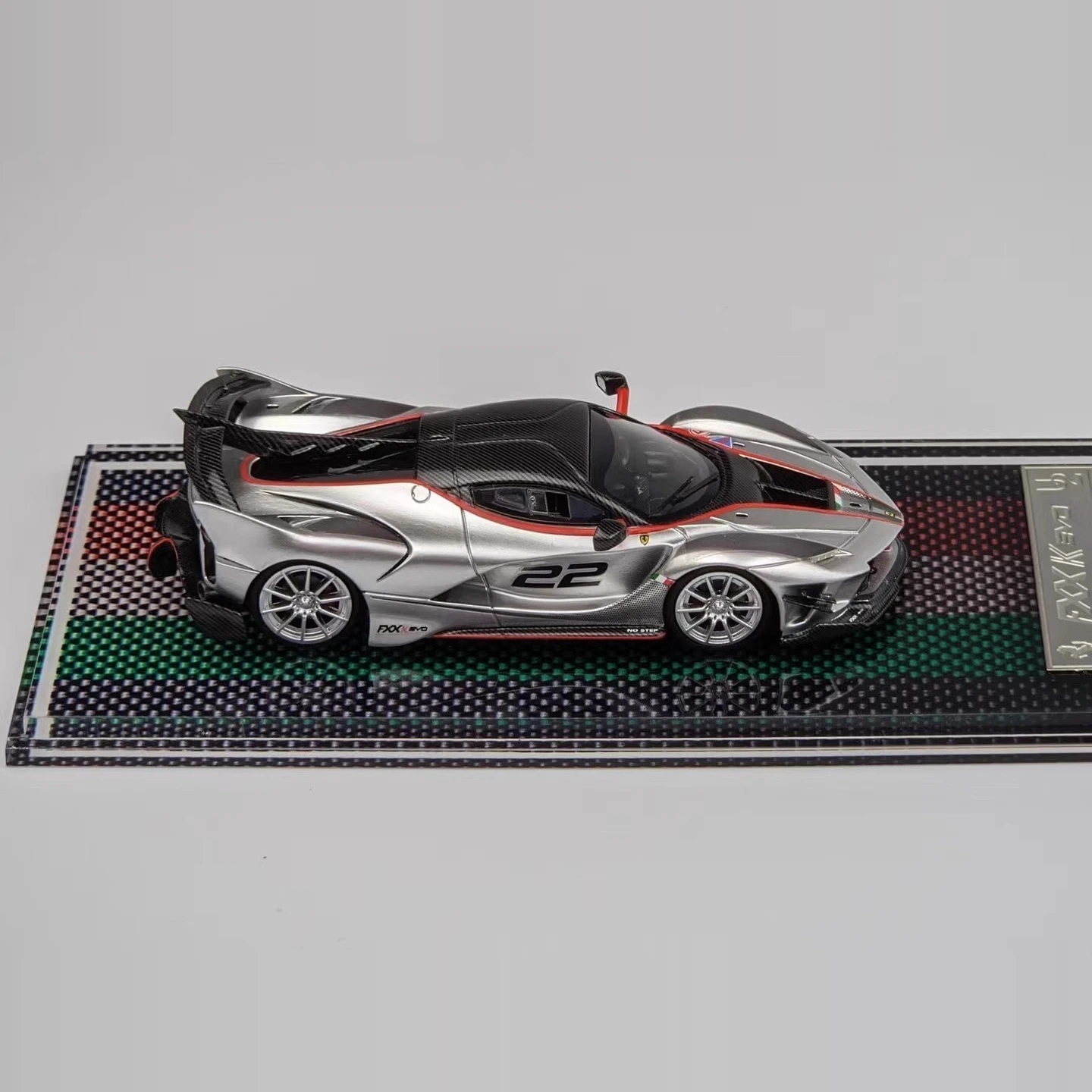 Limited Edition FXX-K-EVO 1:64 Scale Model 4 Limited Edition FXX-K-EVO 1:64 Scale Model - Image 4