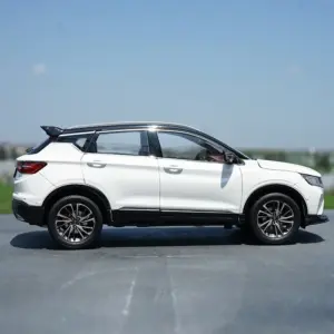 Geely Binyue 1:18 Scale Die-Cast Model Car 7 Sb55f99525ece42bd96e63c654ea0c2f3b