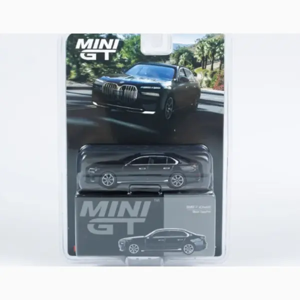 MINI GT 1:64 Scale BMW i7 eDrive 50 Model - Image 2