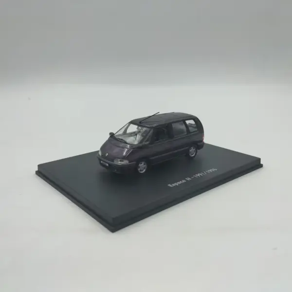 Renault Espace II 1:43 Scale Die-Cast Model - Image 2