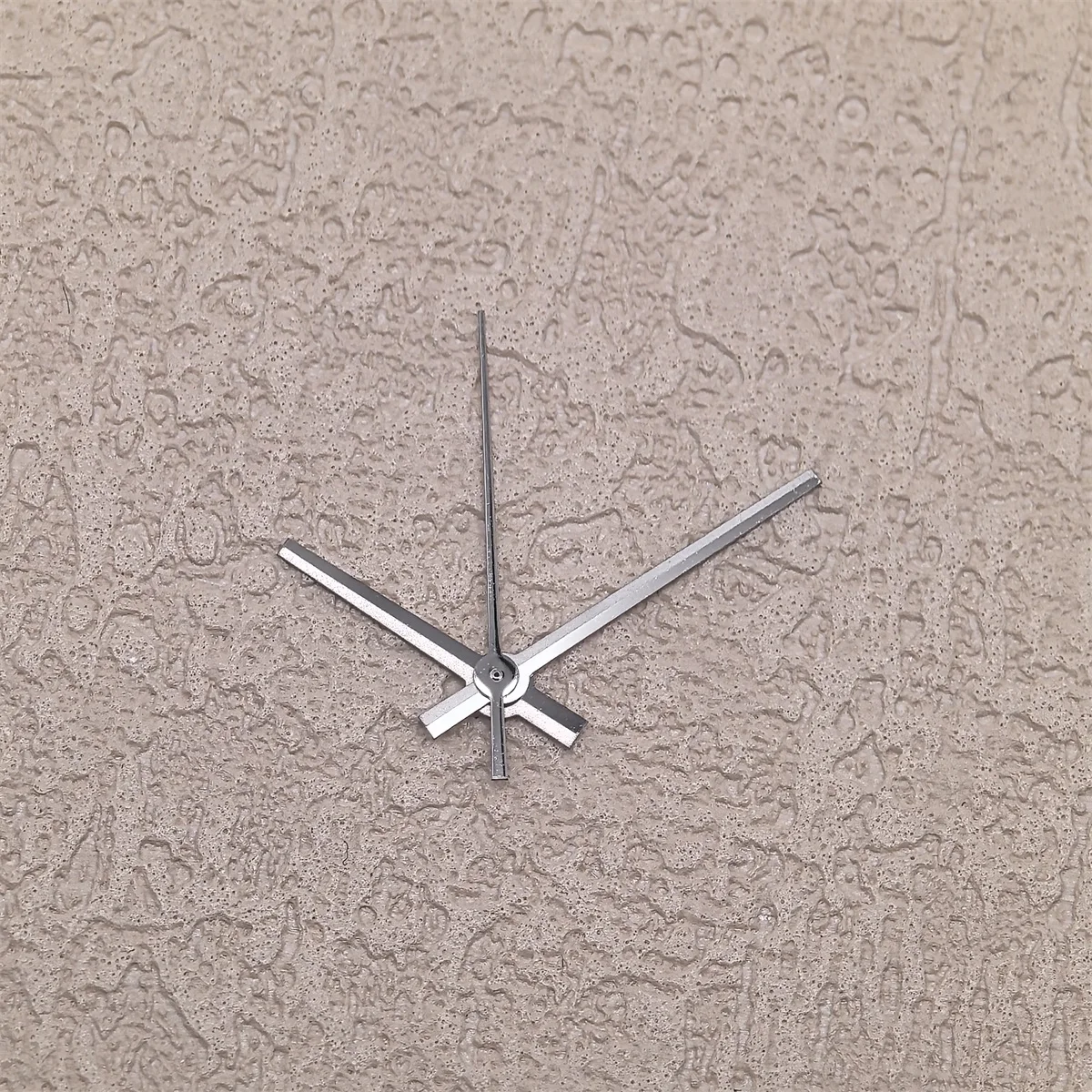 28.5mm Blue Floral Watch Dial with Diamonds 5 28.5mm Blue Floral Watch Dial with Diamonds - Image 5