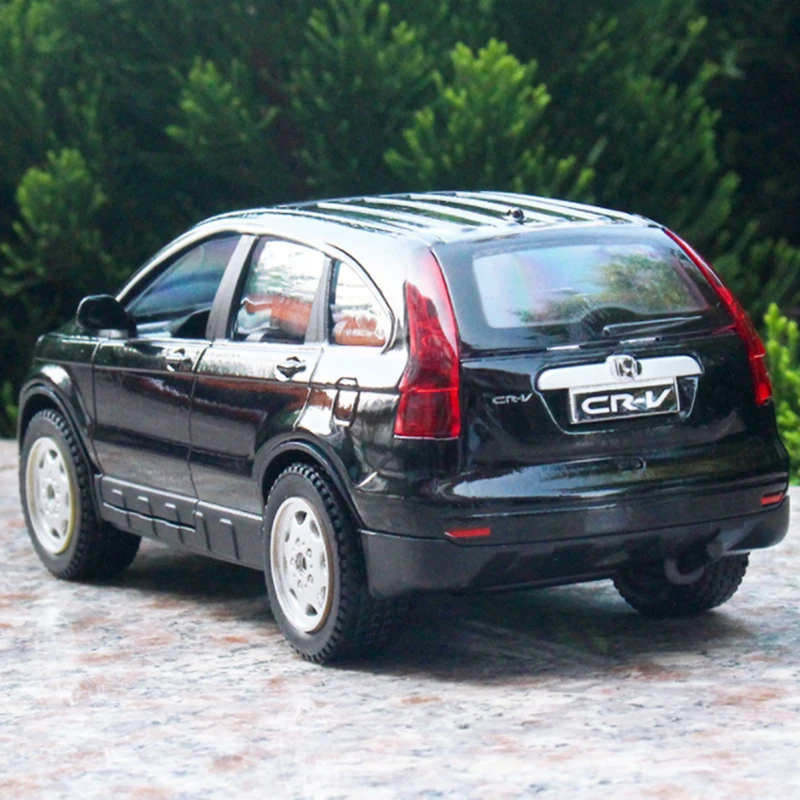 1:32 White Honda CR-V Diecast Model Car 7 1:32 White Honda CR-V Diecast Model Car - Image 7