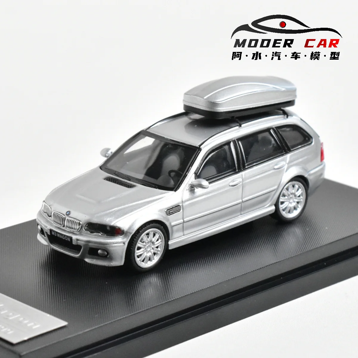 SH 1:64 M3 CSL E46 Wagon Diecast Model Car 4 SH 1:64 M3 CSL E46 Wagon Diecast Model Car - Image 4