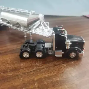 1:87 Scale Peterbilt 367 Tanker Truck Model 16 Sbba0fb6c5326467eb04c825a4b377b7bR