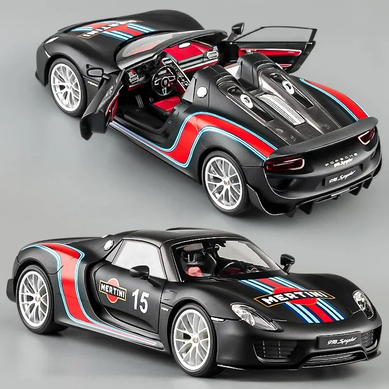 Porsche 918 Martini 1:18 Scale Diecast Model 3 Porsche 918 Martini 1:18 Scale Diecast Model - Image 3
