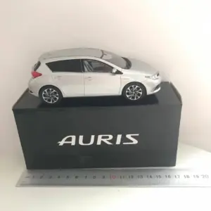 1/30 Scale Toyota Auris Diecast Model Collectible 45 Sc342b422f8cd4b3db7942d4787d9d4e5m