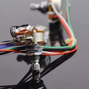 Active 2 Band EQ Preamp Circuit for Bass 6 Sc49af50fe6614312bf520f4f206466b5t