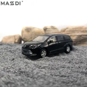 1:64 Toyota Xena 2023 Die-Cast Model Car 15 Sc56955e95d834a5eaa0eef737db4c55bF