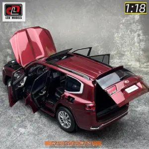 Toyota Land Cruiser LC300 ZX Diecast Model 1/18 29 Sc721ee9a679449feb1dbe26fba01c3e5W