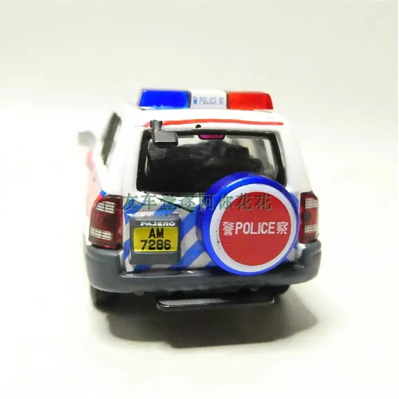1/64 Scale Pajero 2003 Police Alloy Model Car 5 1/64 Scale Pajero 2003 Police Alloy Model Car - Image 5