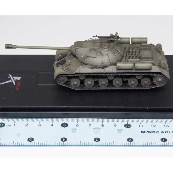 1/72 Scale Soviet IS-3 Heavy Tank Model - Image 5