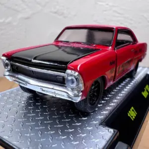 Diecast 1967 Chevrolet Nova SS 1:64 Model 19 Sc9a375d06fa14452938e0baf42678b911