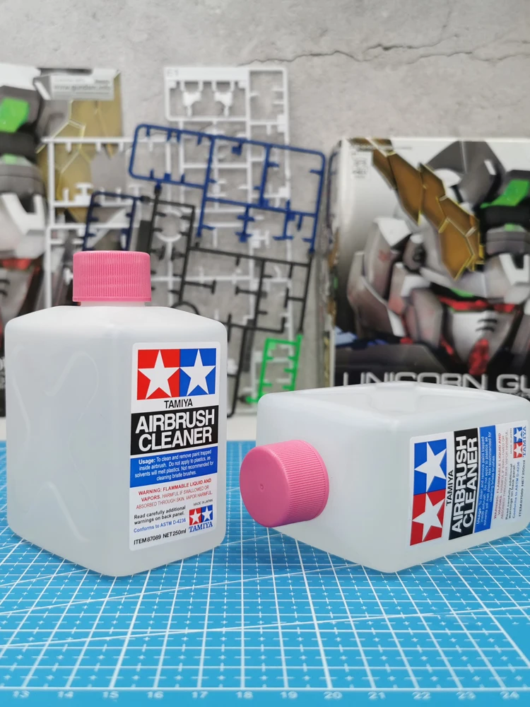 TAMIYA Pen Washing Solution 250ml Airbrush Cleaner 5 TAMIYA Pen Washing Solution 250ml Airbrush Cleaner - Image 5