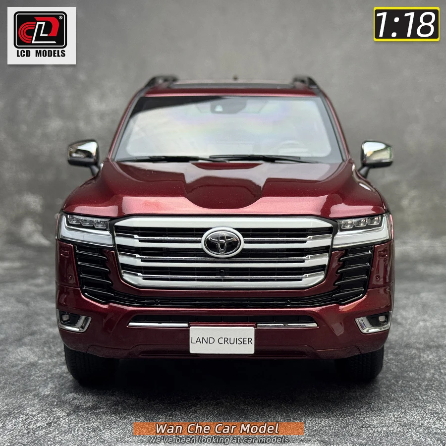 Toyota Land Cruiser LC300 ZX Diecast Model 1/18 17 Toyota Land Cruiser LC300 ZX Diecast Model 1/18 - Image 17