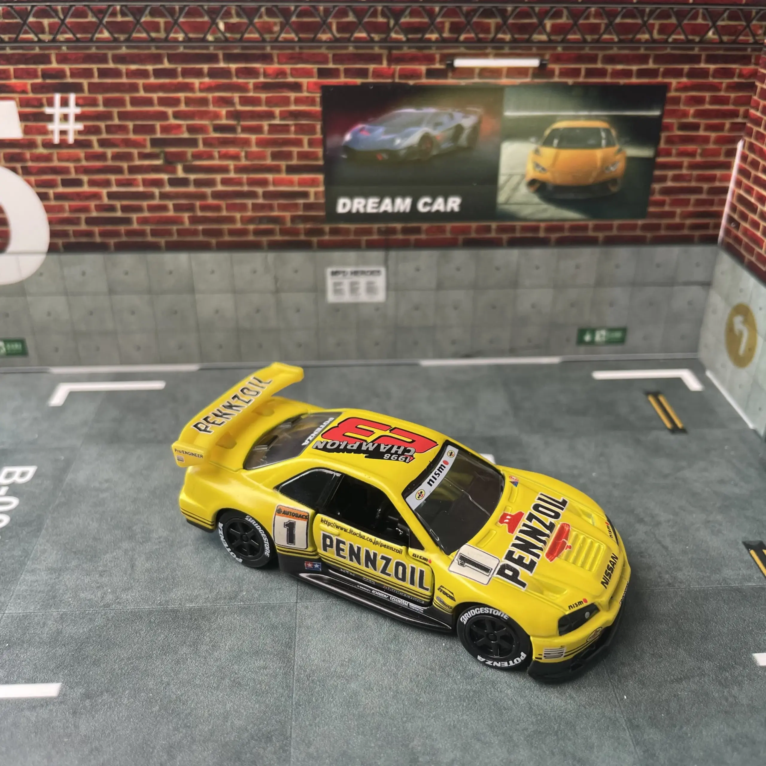 Takara Tomy Tomica Premium Nismo GT-R Diecast Car 6 Takara Tomy Tomica Premium Nismo GT-R Diecast Car - Image 6