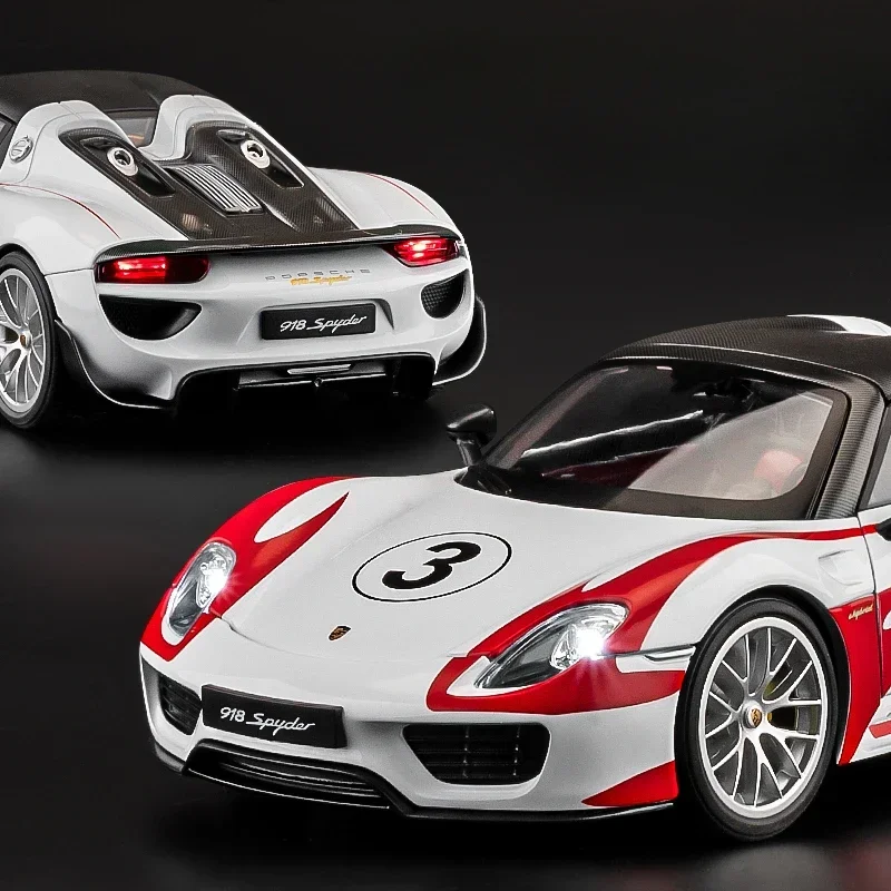 Porsche 918 Martini 1:18 Scale Diecast Model 5 Porsche 918 Martini 1:18 Scale Diecast Model - Image 5