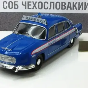 D EA 1:43 Tatra 603 Diecast Model Car