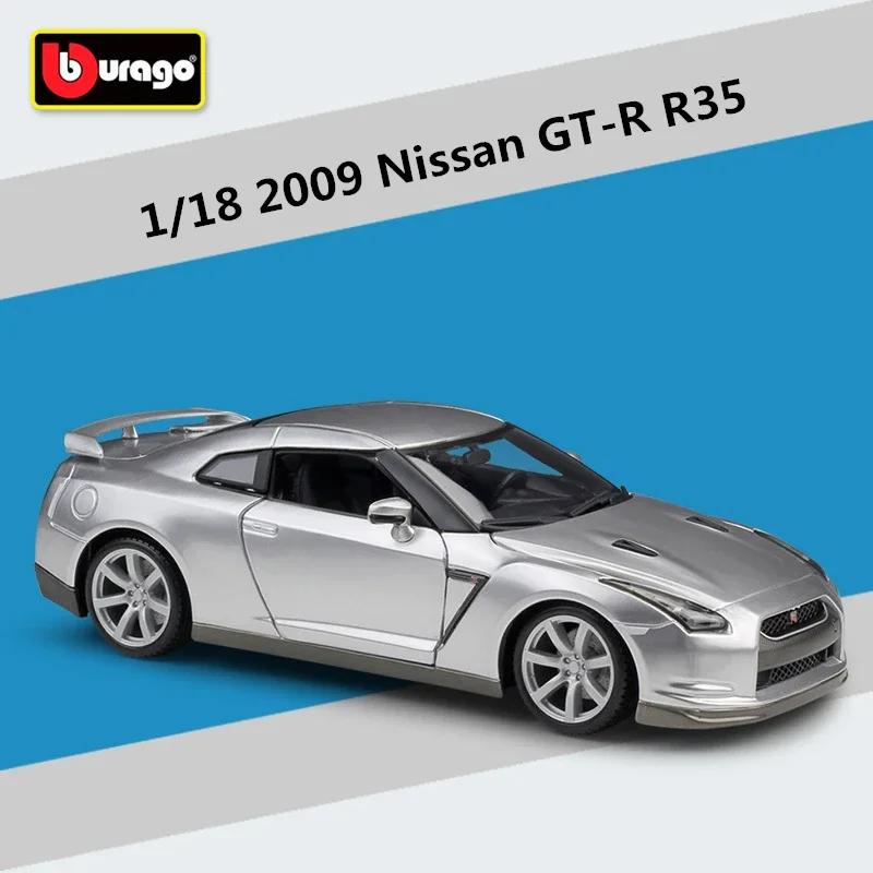 1:18 Scale Metallic Silver 2009 Nissan GT-R R35 Model 3 1:18 Scale Metallic Silver 2009 Nissan GT-R R35 Model - Image 3