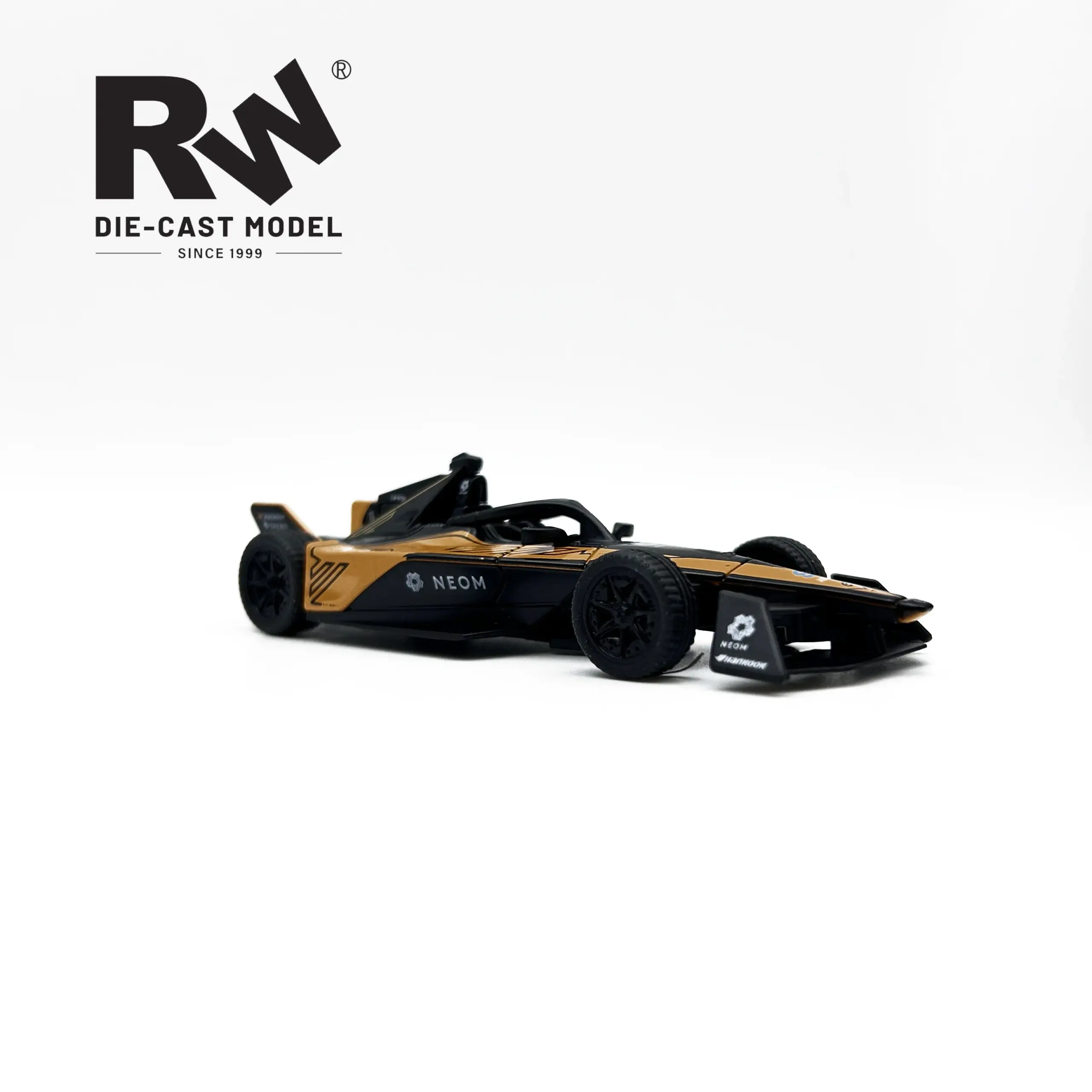 McLaren Formula Car Die-Cast Model 1:24 Scale 7 McLaren Formula Car Die-Cast Model 1:24 Scale - Image 7