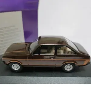 Ford Escort Mkii 1979 Die-cast 1:43 Scale Simulated Alloy Car Model Ornament Collection Children Hobby Fan Gift Souvenir Display 8 Sd194c9b1784941e3a71fef5126e6b6cem