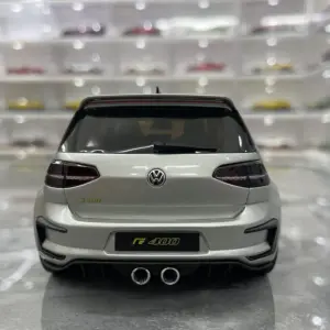 Volkswagen Golf 7 A7 R400 1:18 Scale Model 10 Sd1e3cdc0f4b44f5bab324e19275508b10