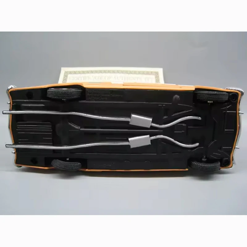 1954 Ford Customline Diecast Model Car 1:32 6 1954 Ford Customline Diecast Model Car 1:32 - Image 6