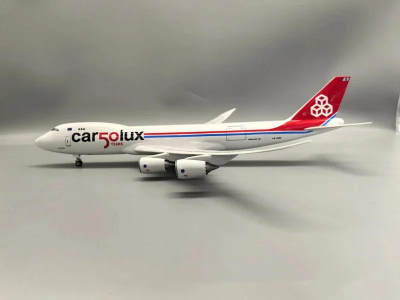 1:160 Scale Cargolux 747-8F Airplane Model 6 1:160 Scale Cargolux 747-8F Airplane Model - Image 6