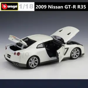 1:18 Scale Metallic Silver 2009 Nissan GT-R R35 Model 11 Sd530a05acf4e4fec92284caaabfecf197