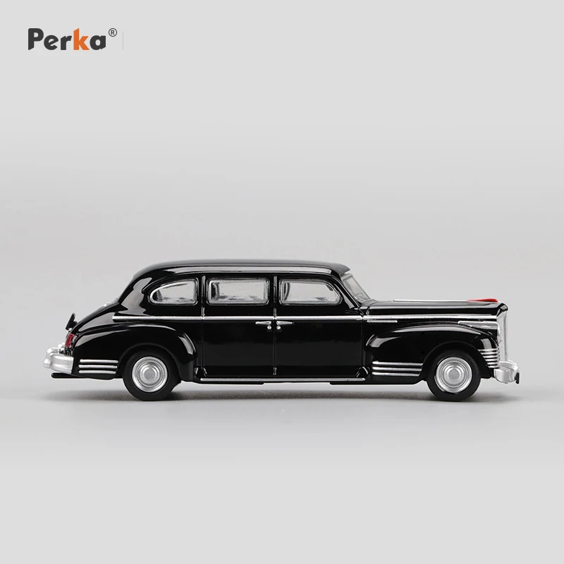 1:64 ZIS-110 Diecast Car Classic Model 2 1:64 ZIS-110 Diecast Car Classic Model - Image 2