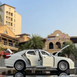 Diecast 1:24 White Toyota Crown Model Car 9 Sdad59bf61c504379816bd4fed7af4abfn