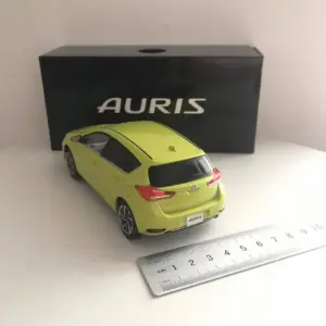 1/30 Scale Toyota Auris Diecast Model Collectible 62 Sdc53e88072d641f085da586d99203871X