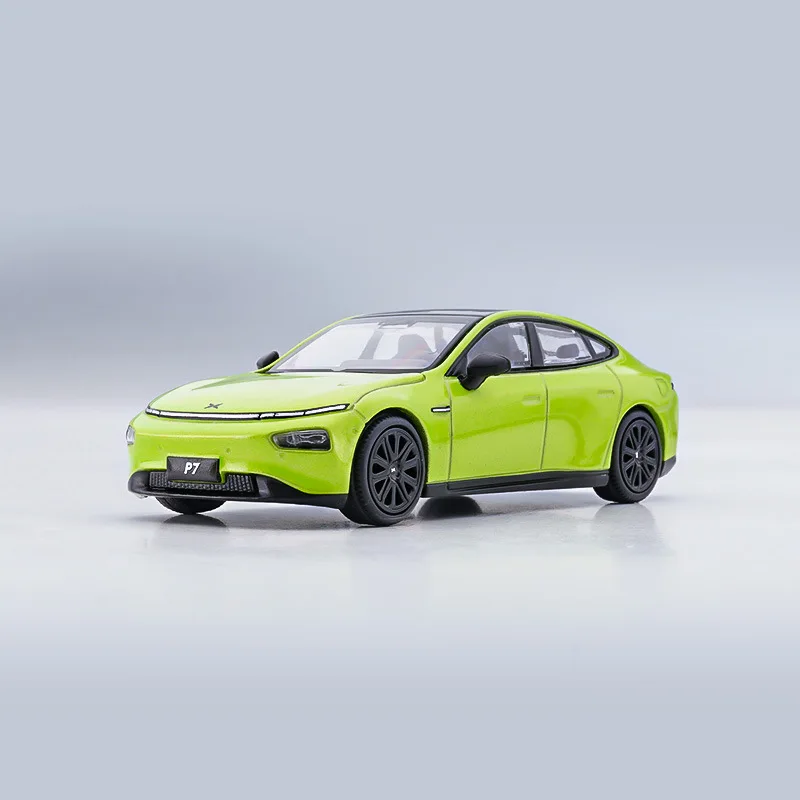 1/64 Xpeng P7 Lime Green Diecast Model Car 4 1/64 Xpeng P7 Lime Green Diecast Model Car - Image 4