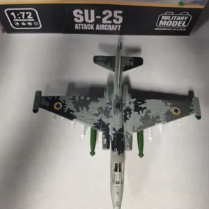 1/72 Scale Su-25 Frogfoot Model Kit 11 Sdde912969fe8488abf05704d97c0f5e67