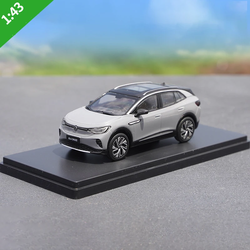 1:43 Scale ID.4 CROZZ SUV Model - Gray/Blue 4 1:43 Scale ID.4 CROZZ SUV Model - Gray/Blue - Image 4